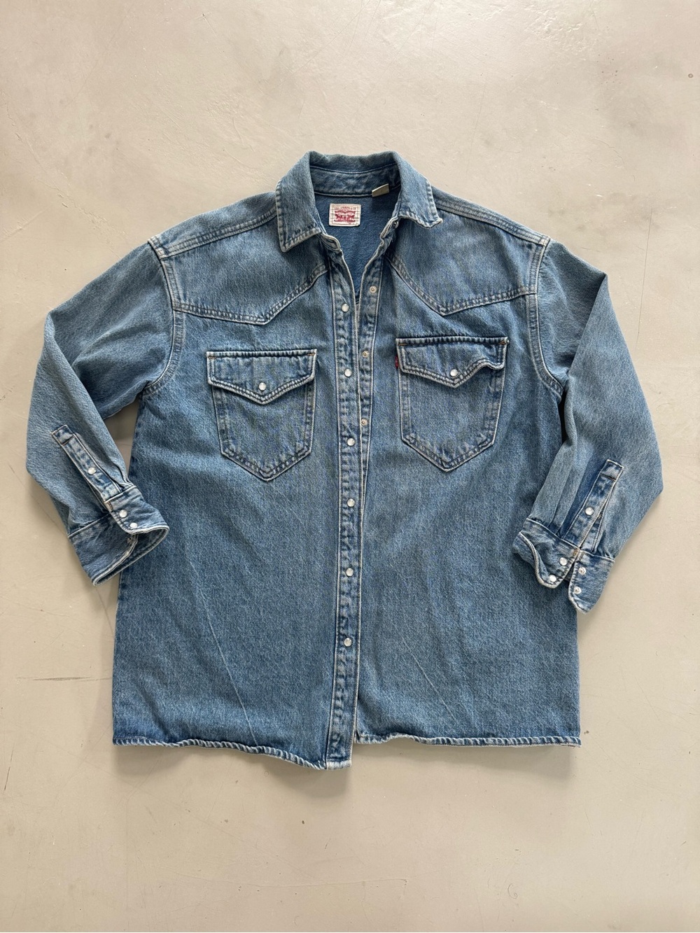 Unisex 90’s Levi's Denim Jean Jacket/Shirt XS men’s oversized